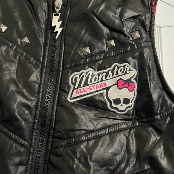 New Monster High Winter or Fall Vest - Picture 2 of 4